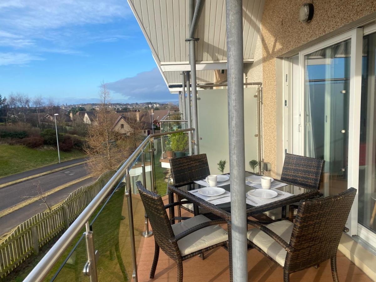 The Duplex Nairn- Spacious 3 Bedroom With Sunny Balcony Zewnętrze zdjęcie